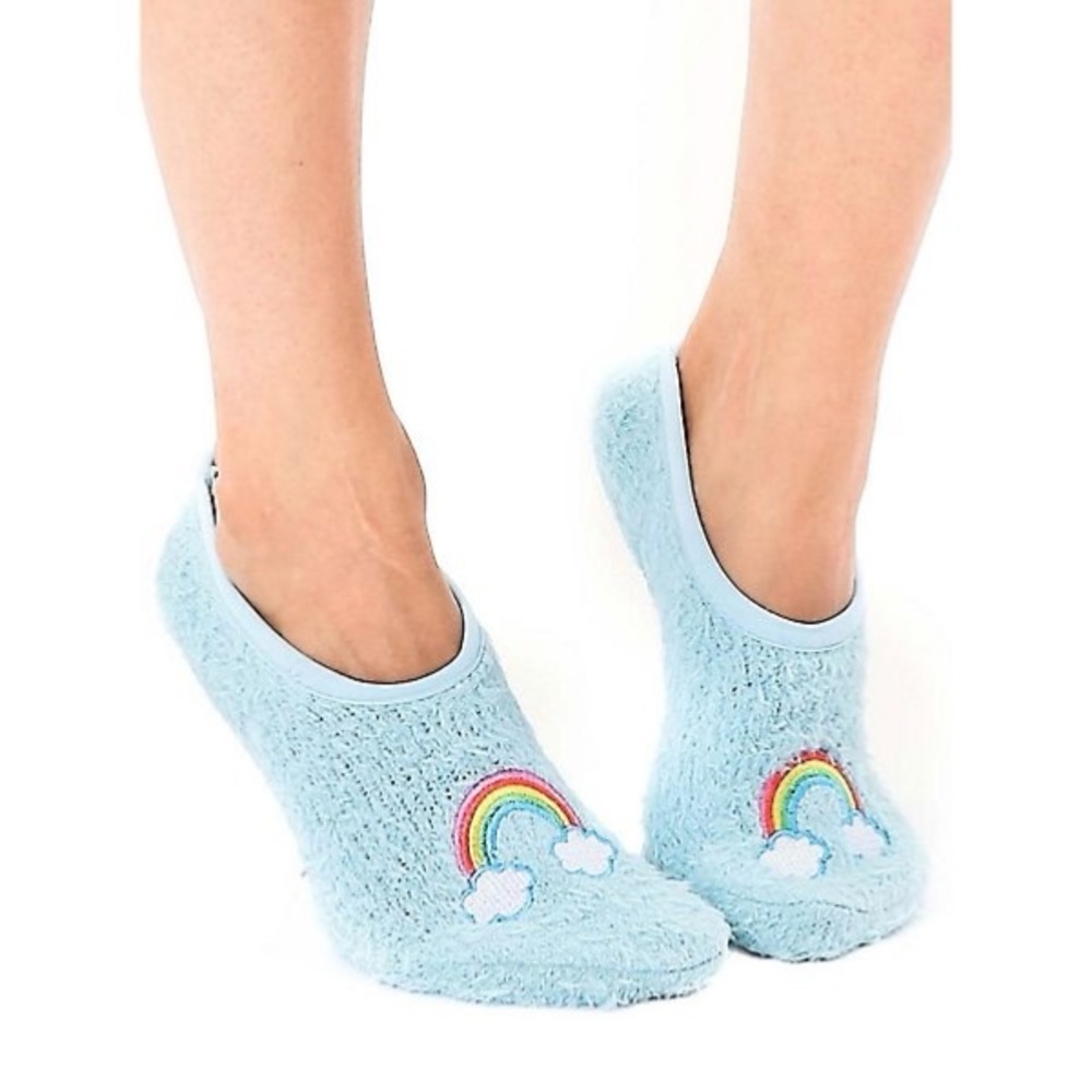 PAPER SOURCE ~Fuzzy Slipper Socks (NWT)